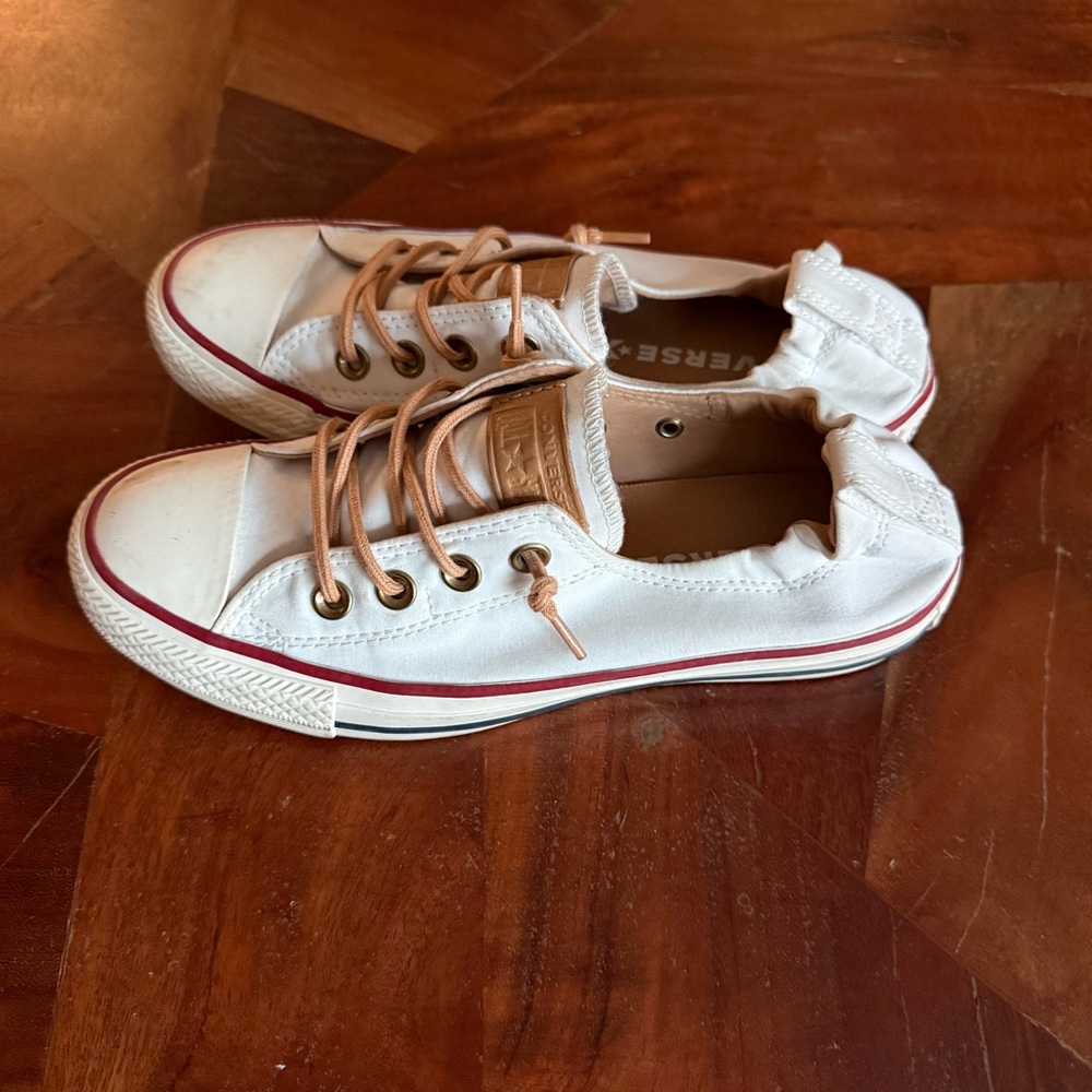 White Converse slip on sneakers :: size 7 :: Shoreline with leather